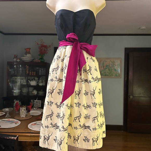 Beautiful Reindeer Print Anthropologie dress - Picture 2 of 16